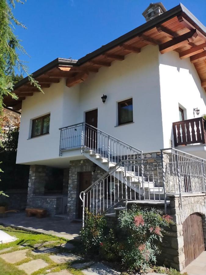 Vila La Sarrolein Cir 0009 Aosta Exteriér fotografie