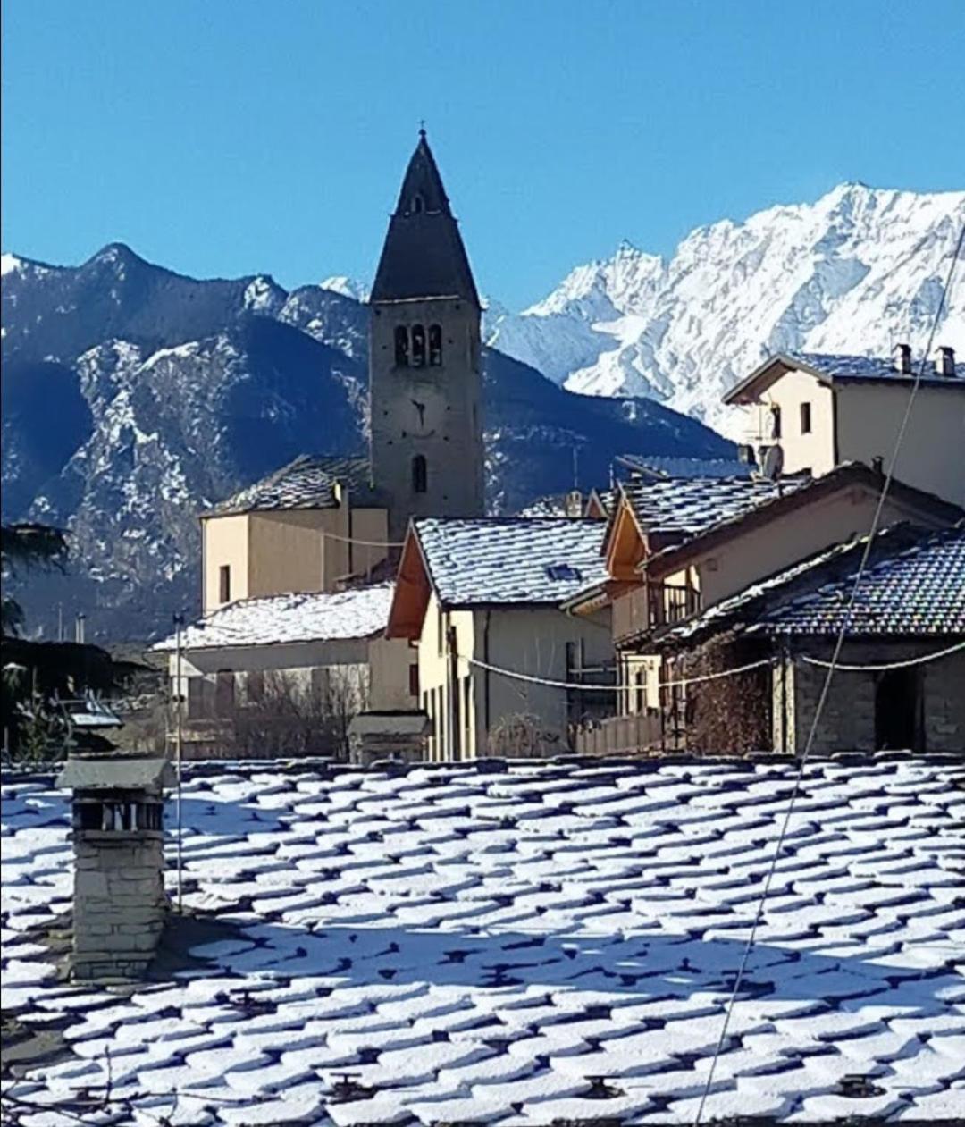 Vila La Sarrolein Cir 0009 Aosta Exteriér fotografie